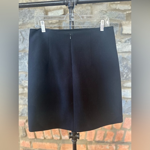 Esprit black mini skirt - Picture 2 of 3